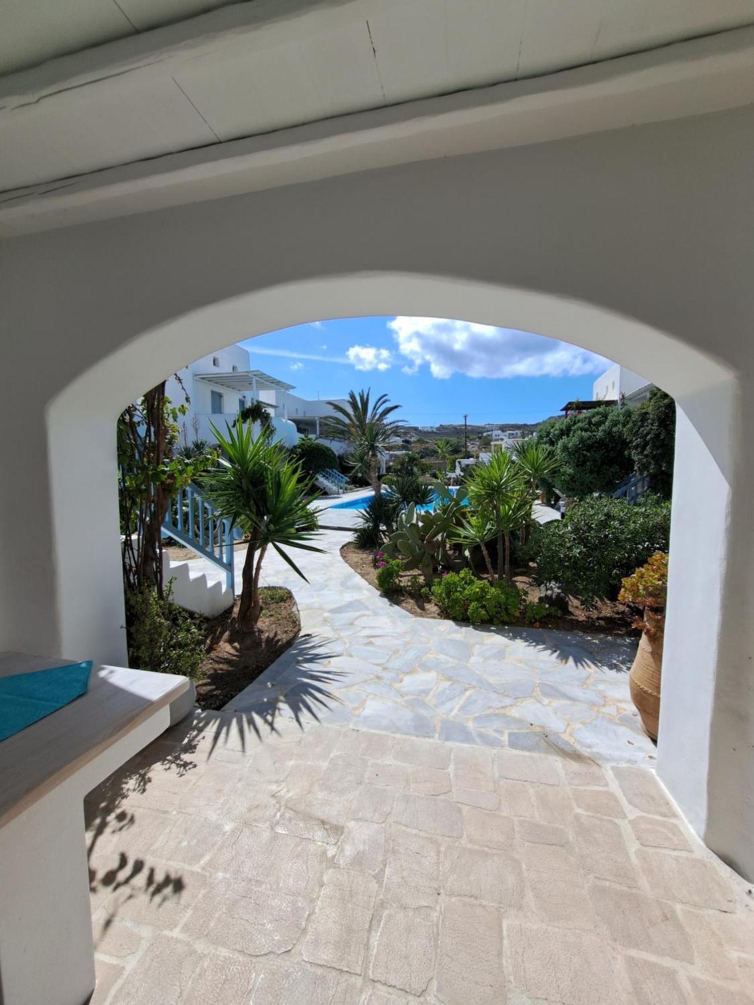 Kalypso Pool Villa At Ornos Exteriör bild