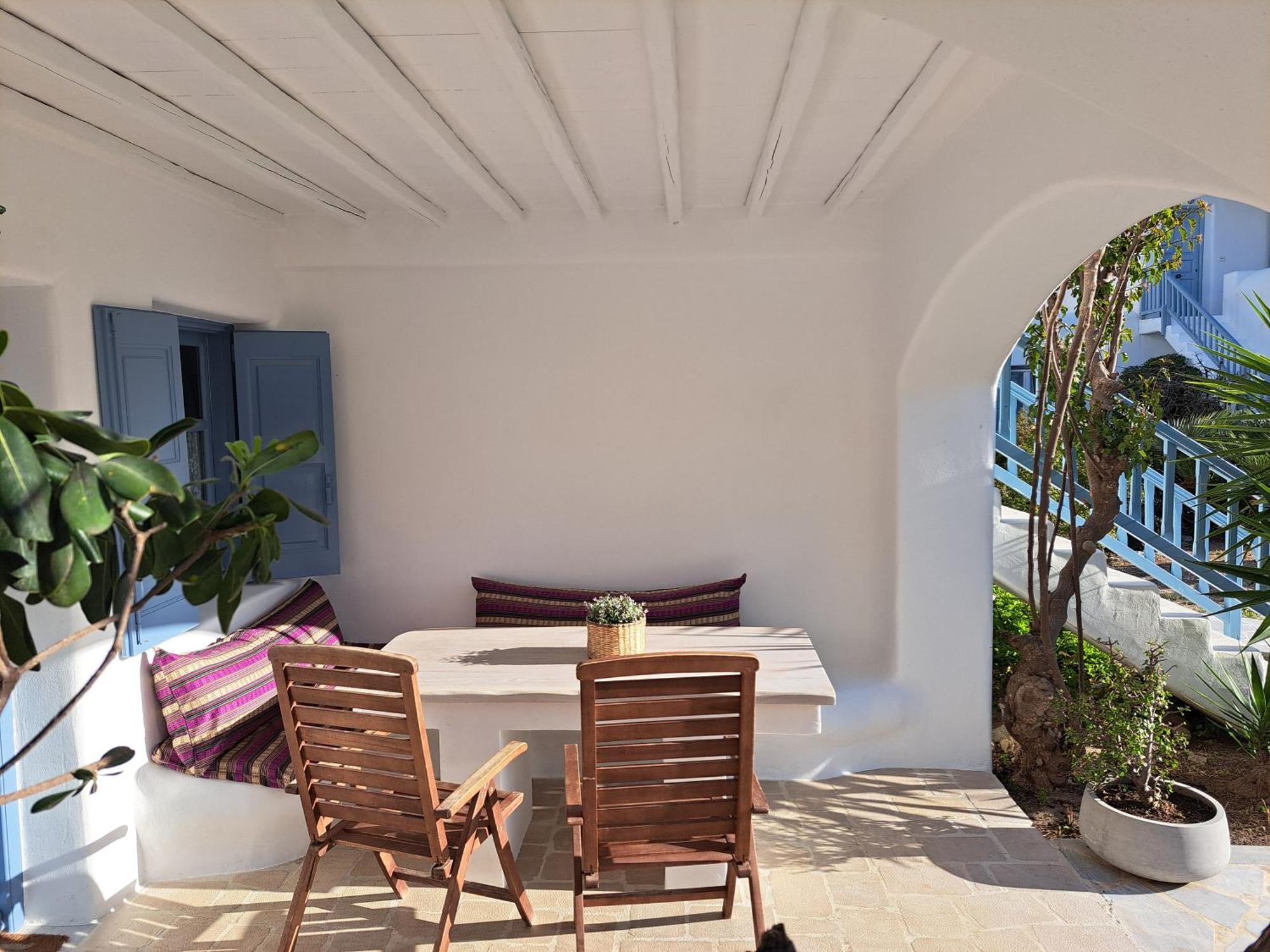 Kalypso Pool Villa At Ornos Exteriör bild